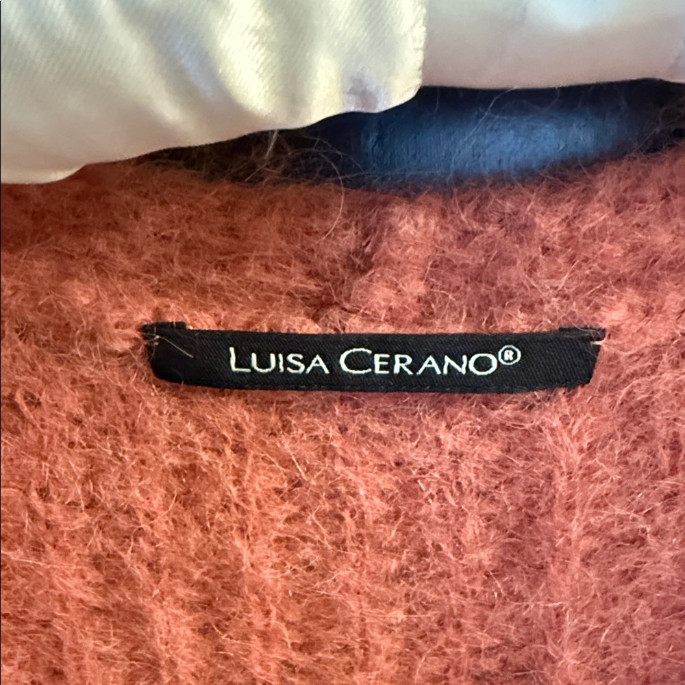 Luisa Cerano clay colored luxurious alpaca V-Neck Sweater - Picture 2 of 3